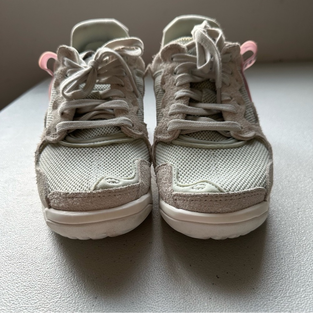 Jordan ma2 bone suede woman’s sneakers - Picture 8 of 14